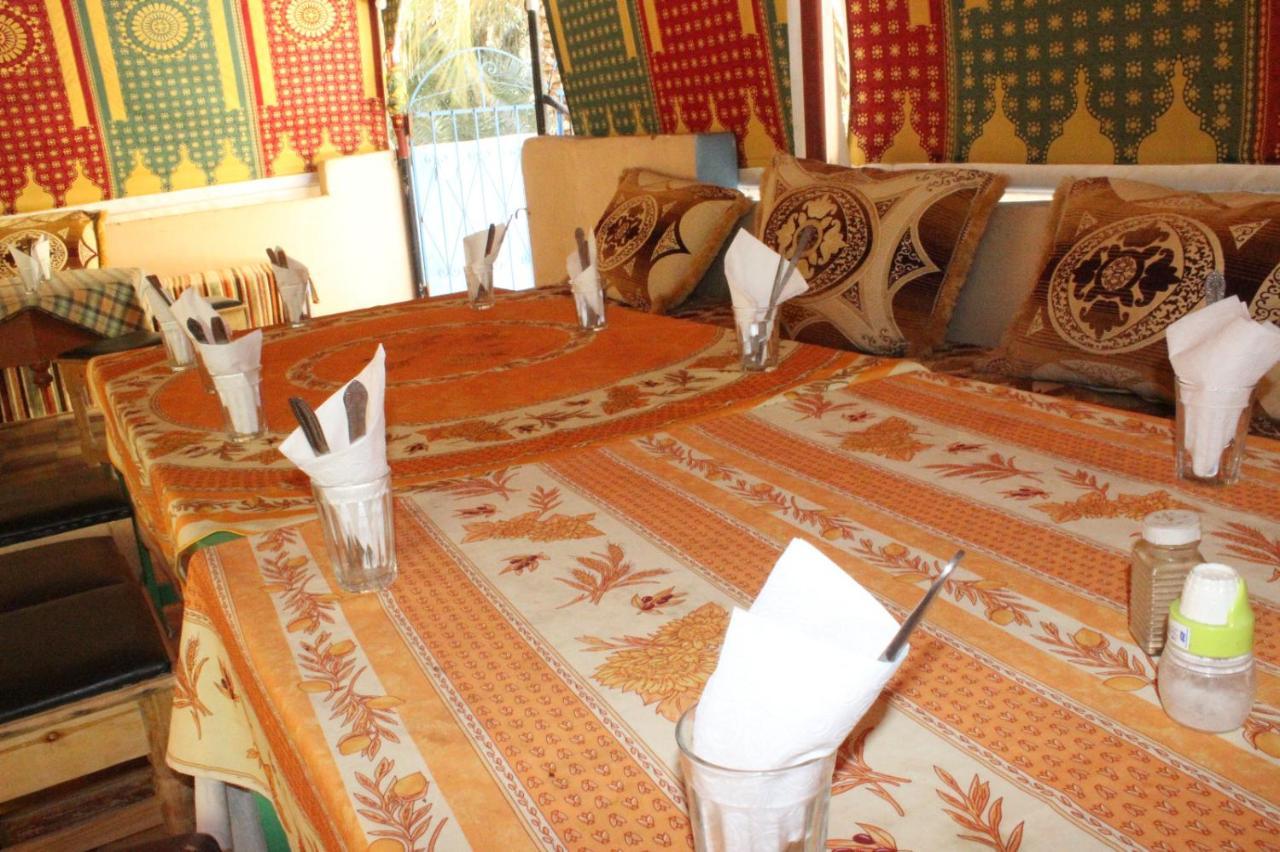 Maison D'Hote Anissa Restaurant Aït Baha Exteriör bild