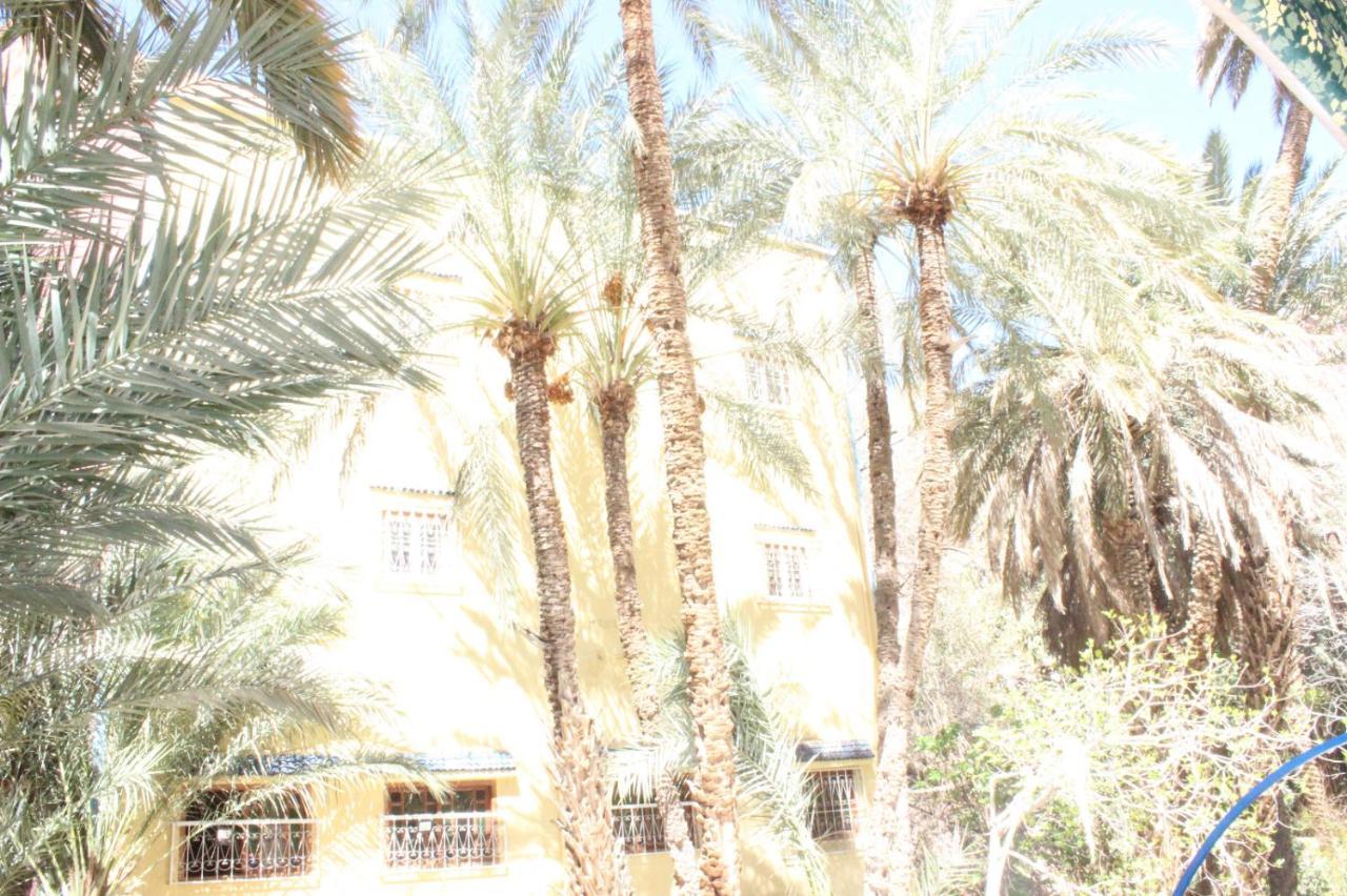 Maison D'Hote Anissa Restaurant Aït Baha Exteriör bild